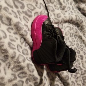 Jordan  Girl's shoes
